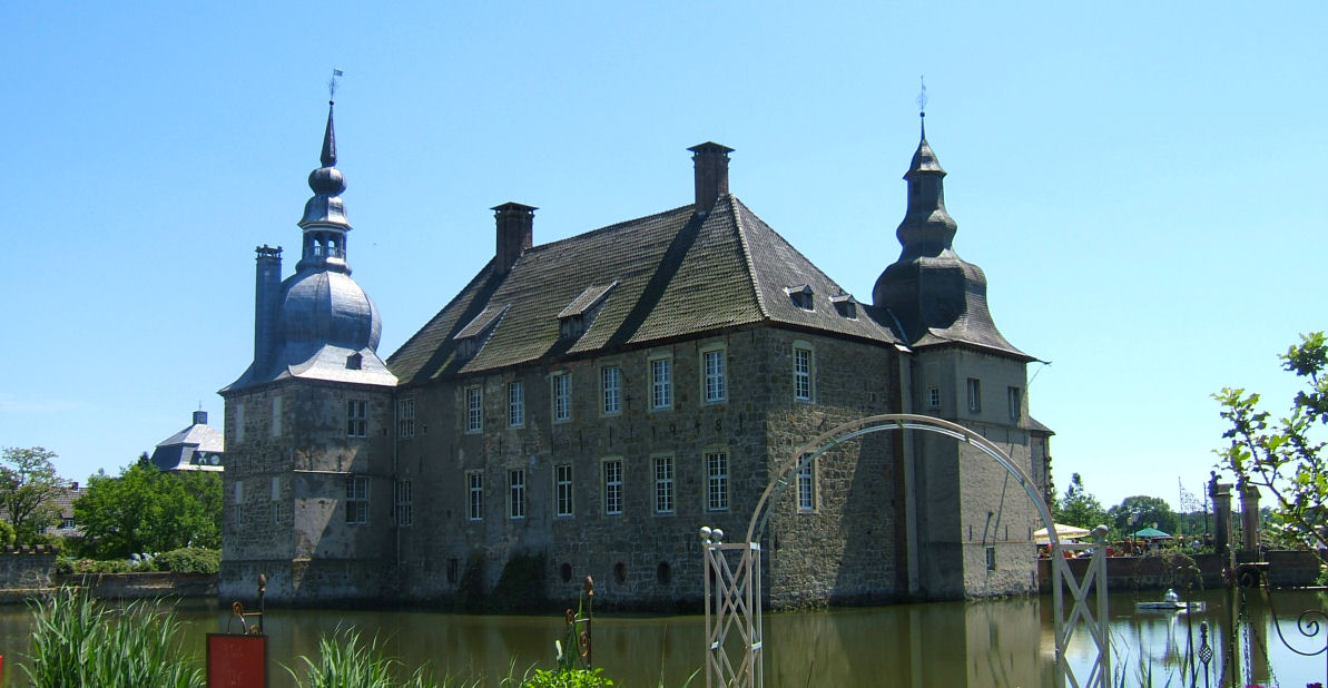 Schloss Lembeck am 13. Juni 2009. Foto: Lembecker.de - Frank Langenhorst