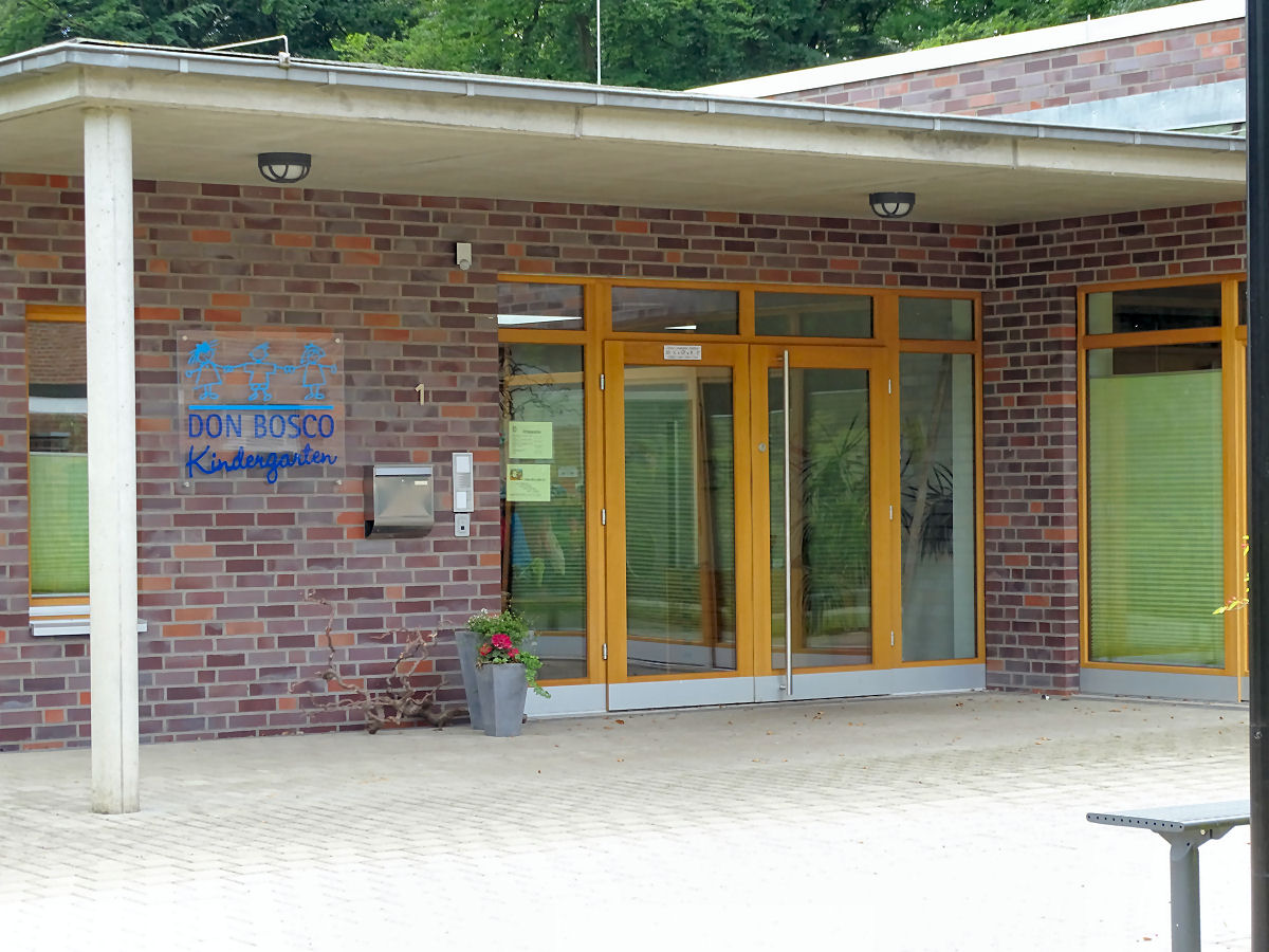Don-Bosco Kindergarten, Lembeck, Alltagshelfer